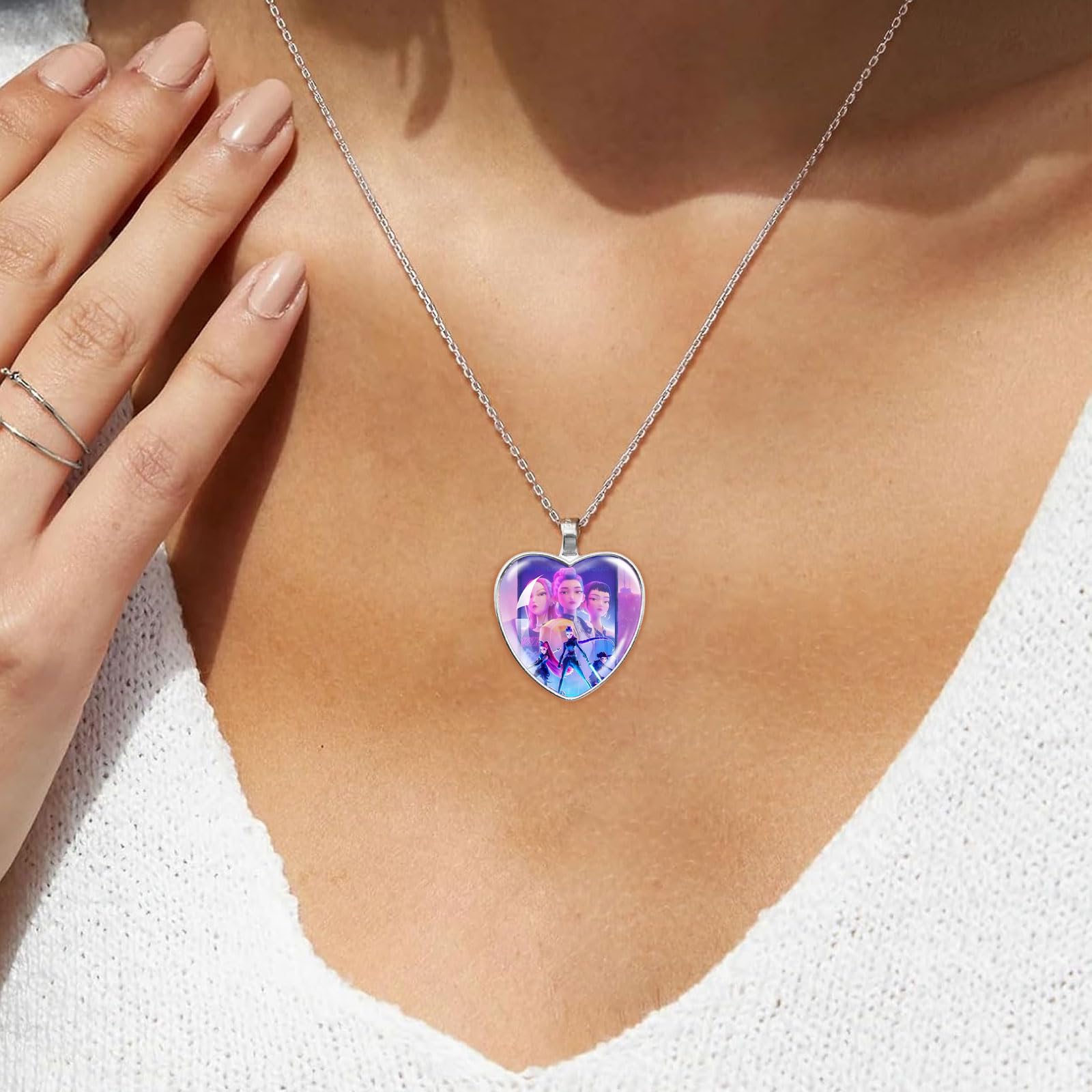 Colliers K-Pop Demon Hunters avec Pendentif Cœur et Boucles d'Oreilles – Image 4