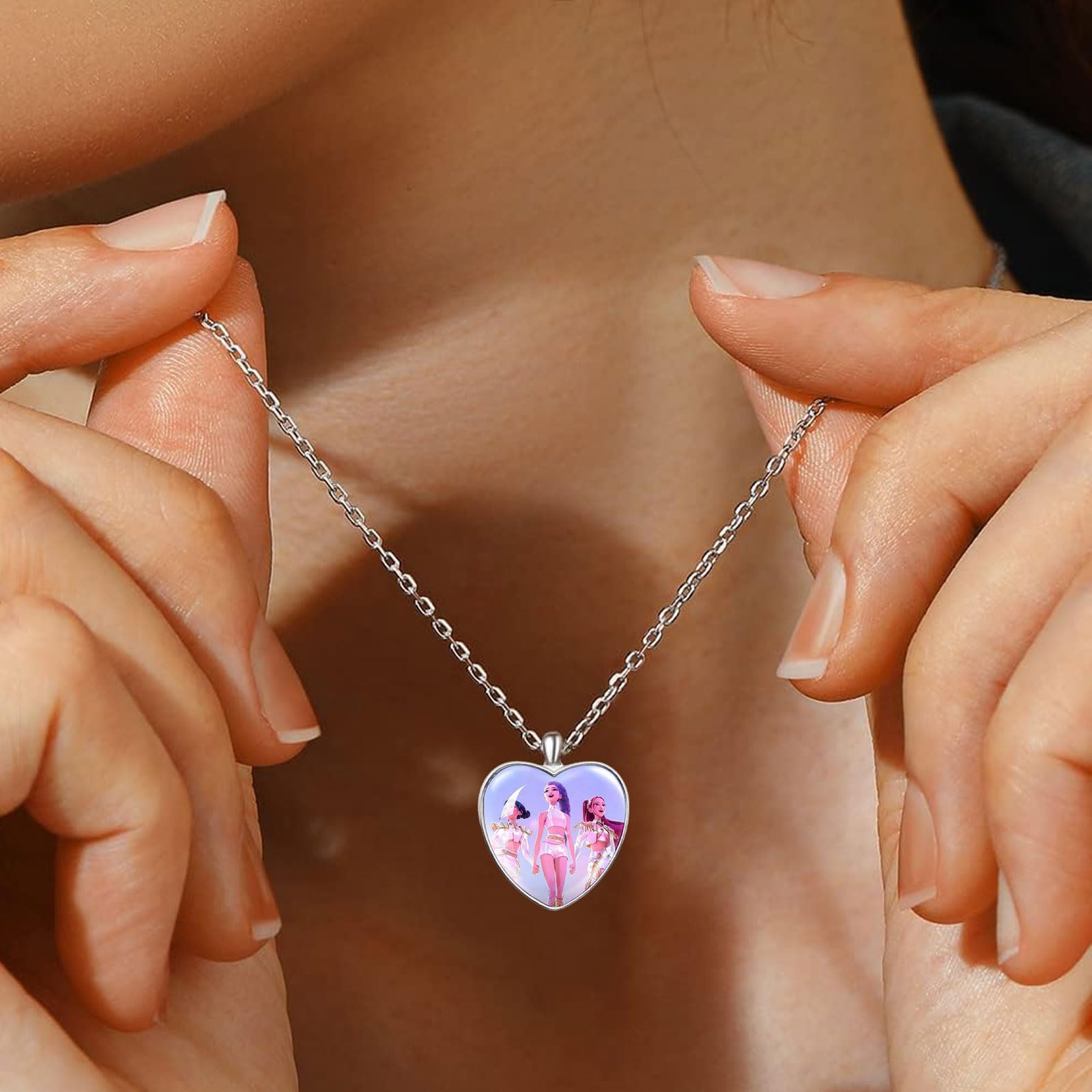 Colliers K-Pop Demon Hunters avec Pendentif Cœur et Boucles d'Oreilles – Image 5