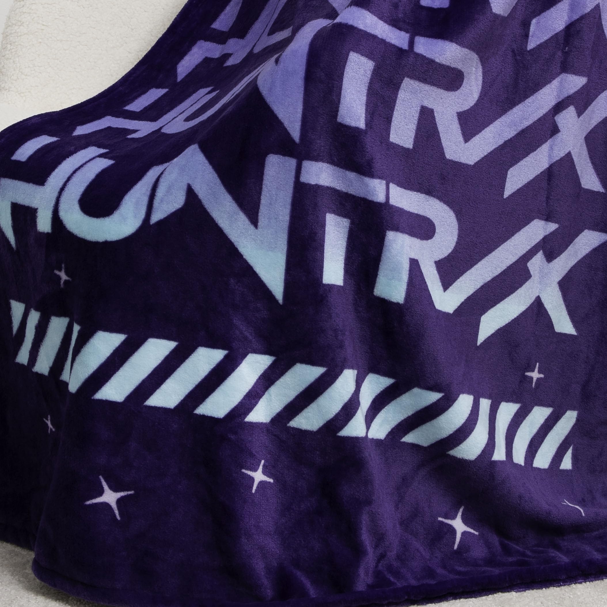 Couverture Polaire K-Pop Demon Hunters Motif Huntrix Power – Image 6